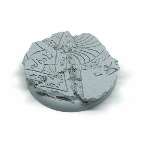 Подставка для миниатюр (Вархаммер, Warhammer и пр.) круглая Shrine Bases / Усыпальница, 50 мм, непокрашенная, 1 шт.