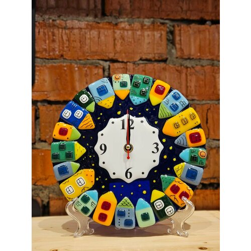 Часы настенные механические 