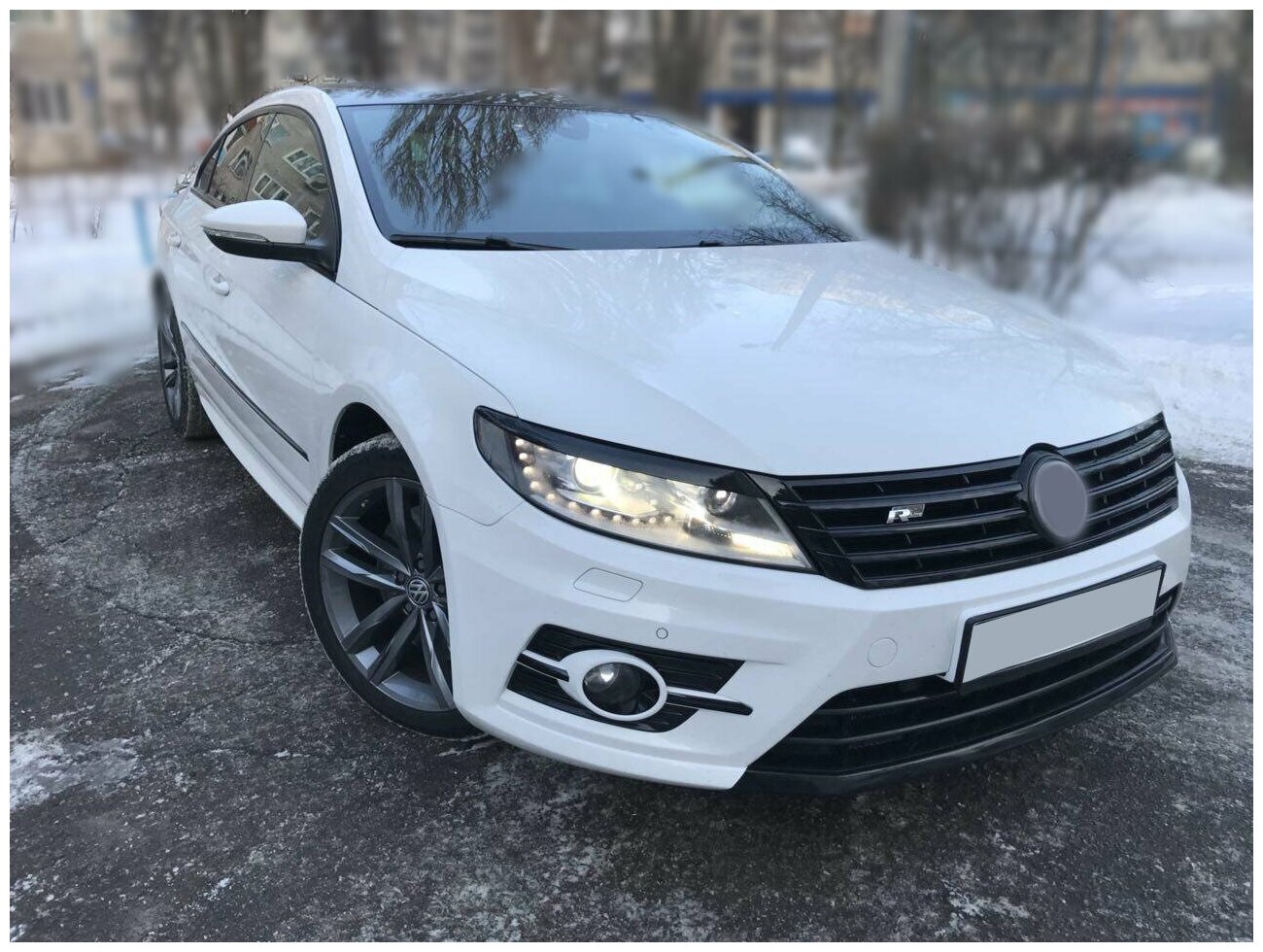 Реснички на фары для Volkswagen Passat CC 2012-2017 рестайлинг