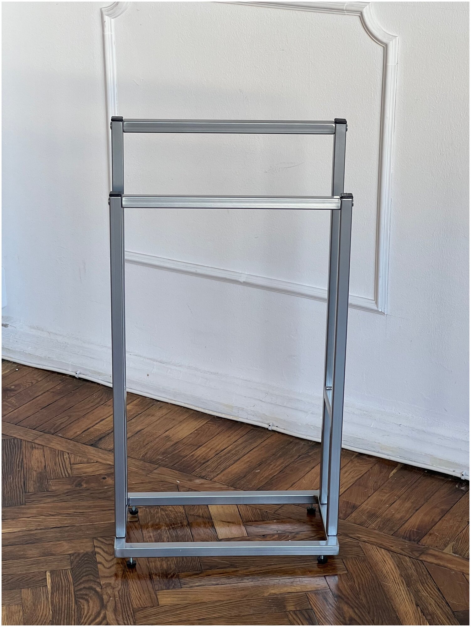 фото Стойка для полотенец