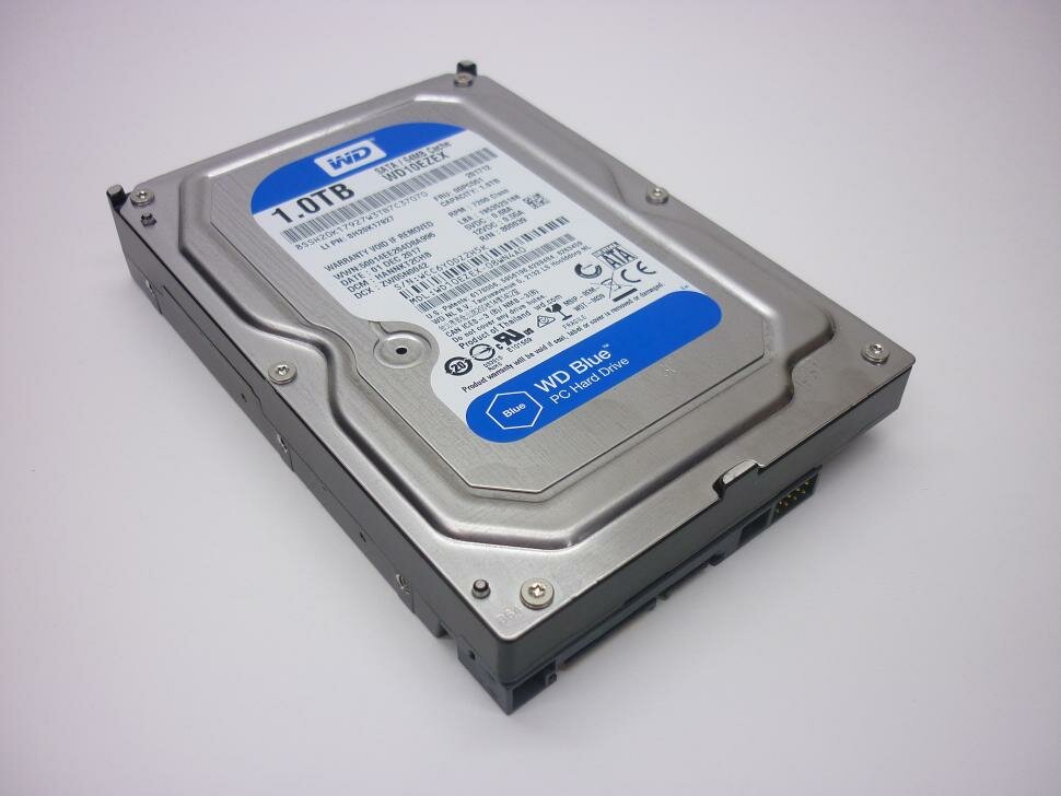 Жесткий диск 3.5" SATA 1TB Western Digital Blue