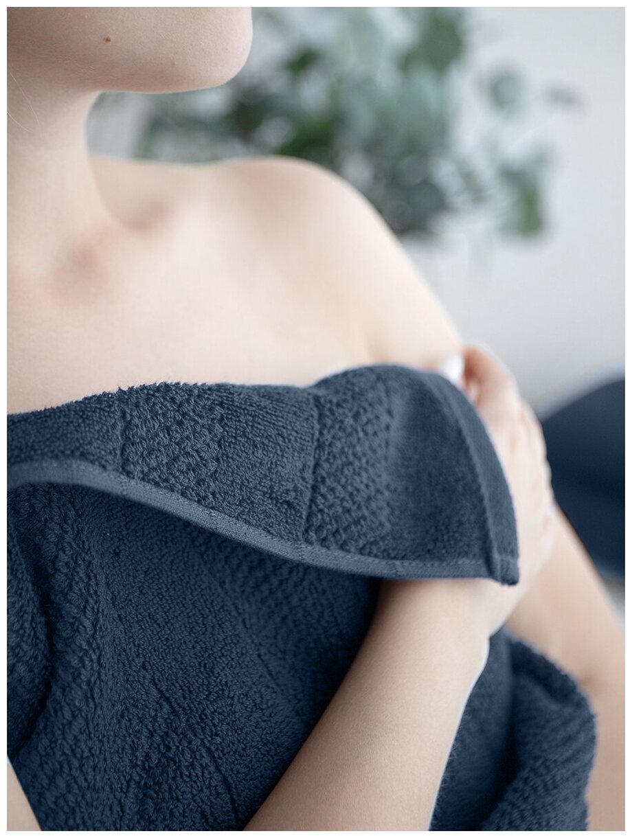 Махровое полотенце LOVEME Milano 70х140см, цвет темно-лазурный (синий) - фотография № 8