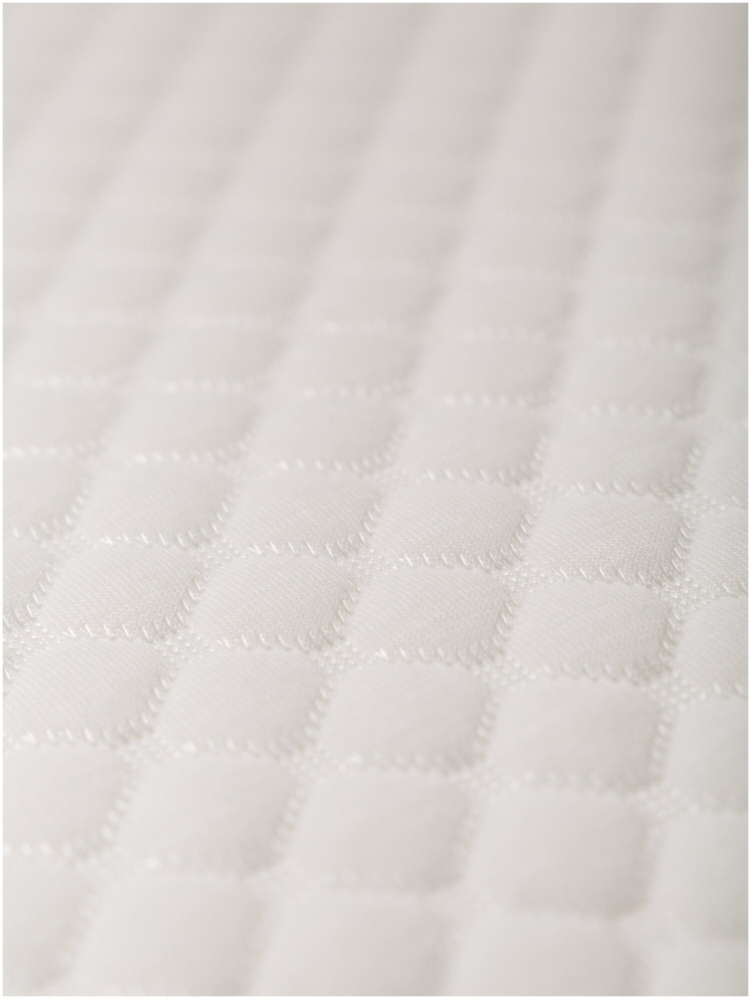 Матрас топпер на кровать Light Protect / Топпер наматрасник 200х90х2 см. / Повышенная жесткость (белый) - фотография № 12