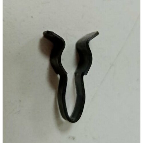 Клипса крепления разрядника газовой колонки БОШ WR/GWH . P