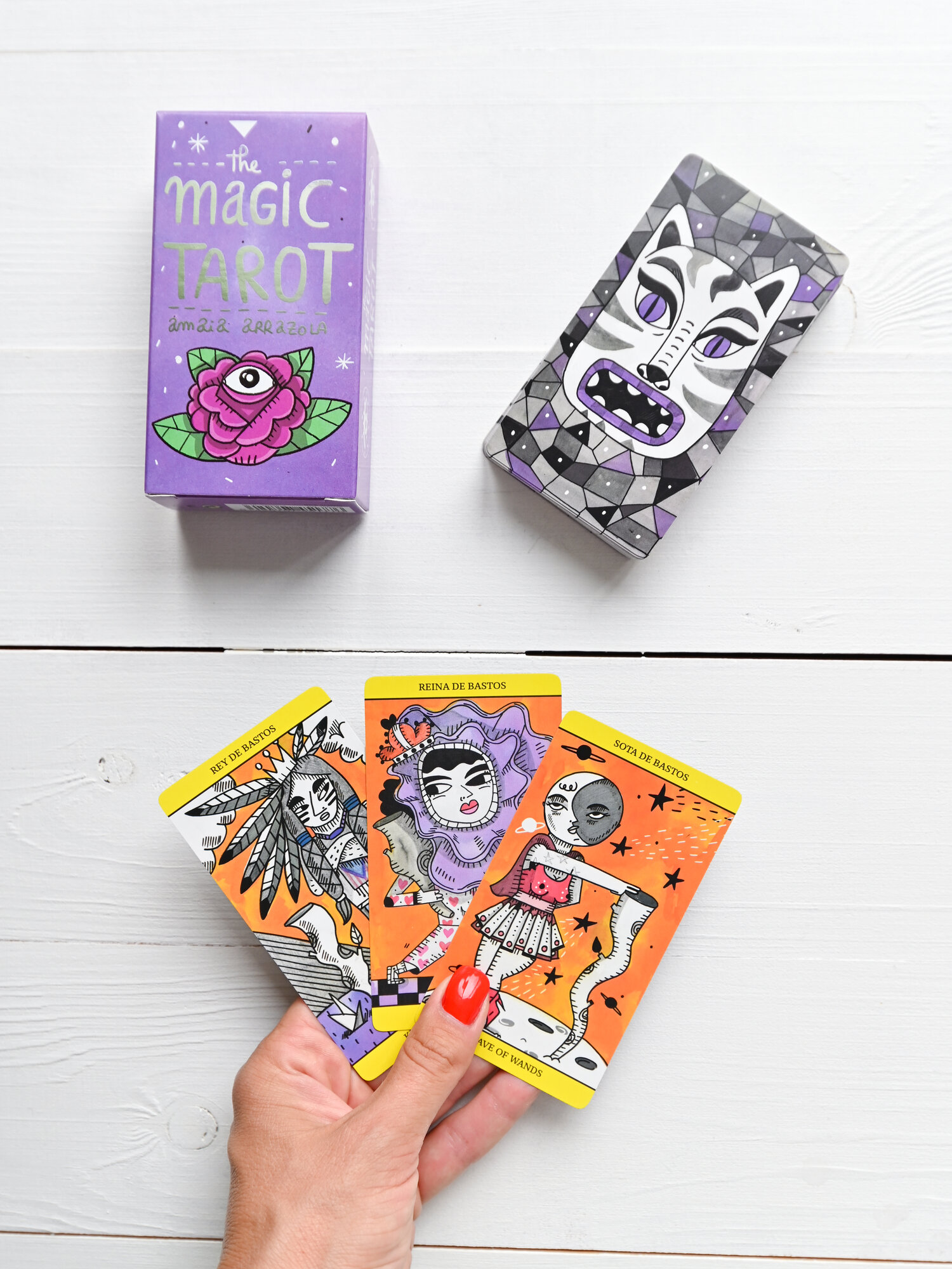 Таро Магическое / Magic Tarot, 78 карт на английском языке, производство Испания.