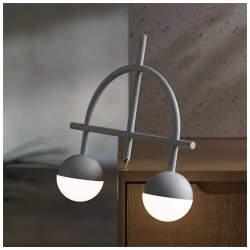 Балансирующий светильник лампа Creative LED Balance c режимами холодного и теплого света, белая