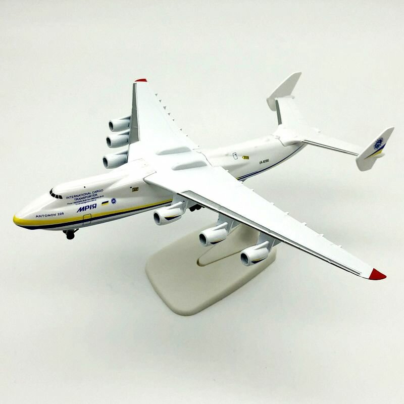 Модель самолета 20 см, Ан-225 Мрия, металл, на подставке — фото 1