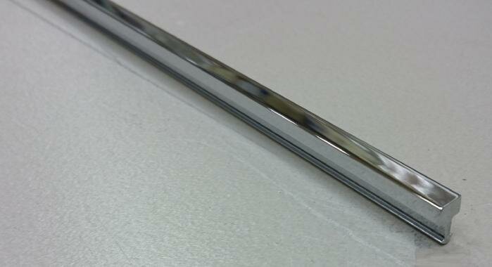 PROJOINT - Профиль из хромированной латуни для напольных покрытий . Размер 5x10x2.7 метра. PROGRESS PROFILES. PITOC 510