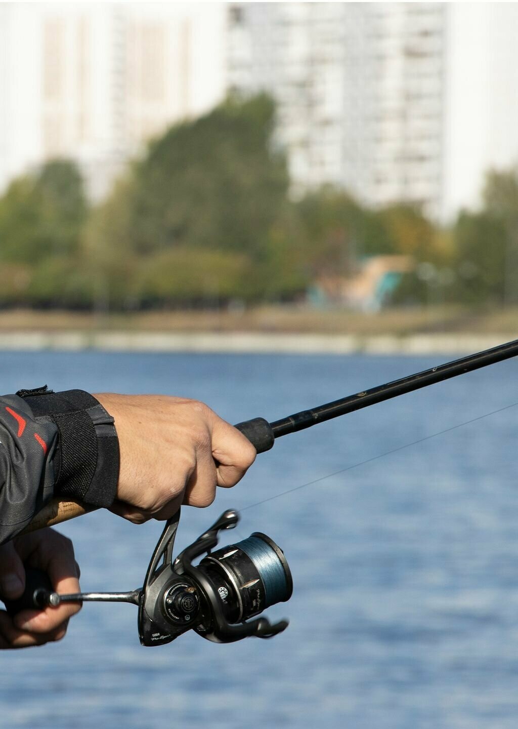 Катушка рыболовная безынерционная Volzhanka Pro Sport 5004 /Катушка для рыбалки Волжанка Про Спорт
