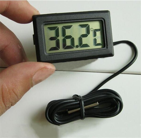 Цифровой термометр Kronos TPM-10 (-50 до +110 С) с выносным датчиком, 1 м (Черный) - фотография № 5
