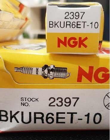 Свеча зажигания NGK 2397 BKUR6ET-10 — фото 15