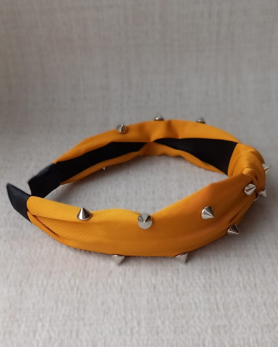 Ободок для волос с шипами желтый — фото 1