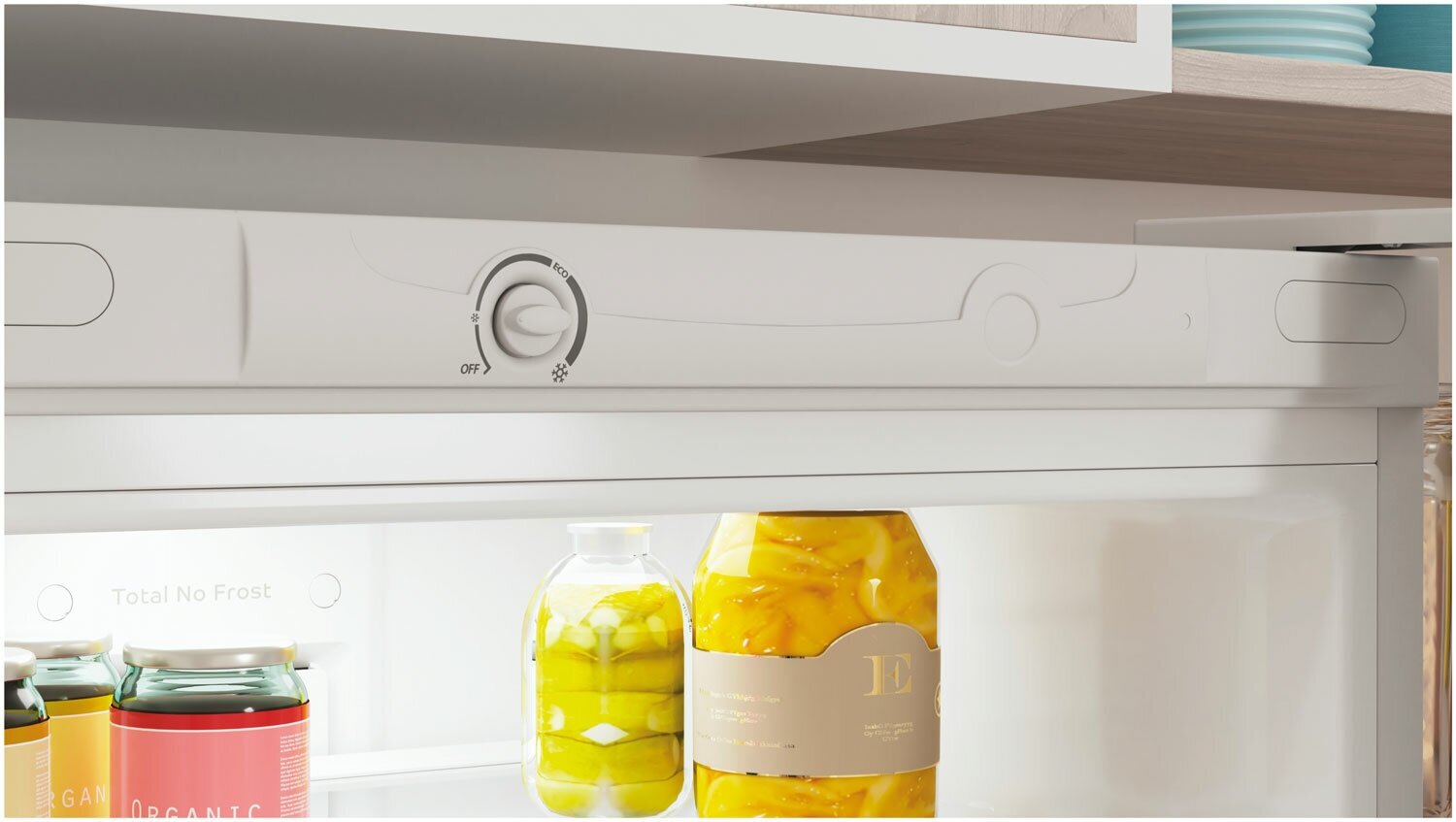 Двухкамерный холодильник Indesit ITR 4200 W