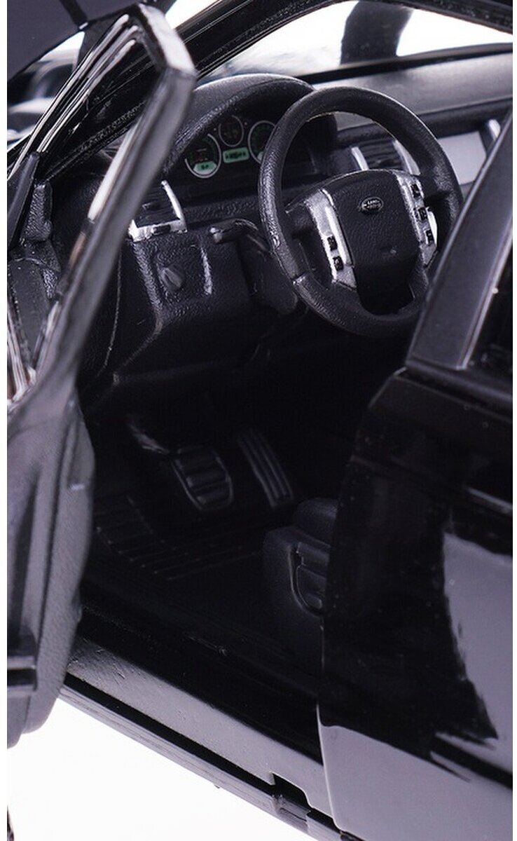Bburago Машинка металлическая Range Rover Sport, 1:18, черный - фото №17