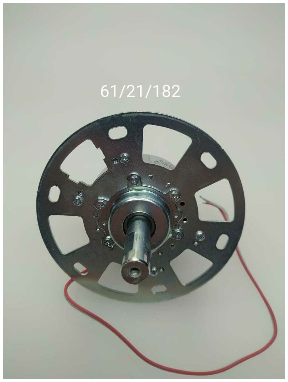 Двигатель круглый для стабилизаторов 2-12кВт (ЭМ) Ресанта (арт. 61/21/182) №759