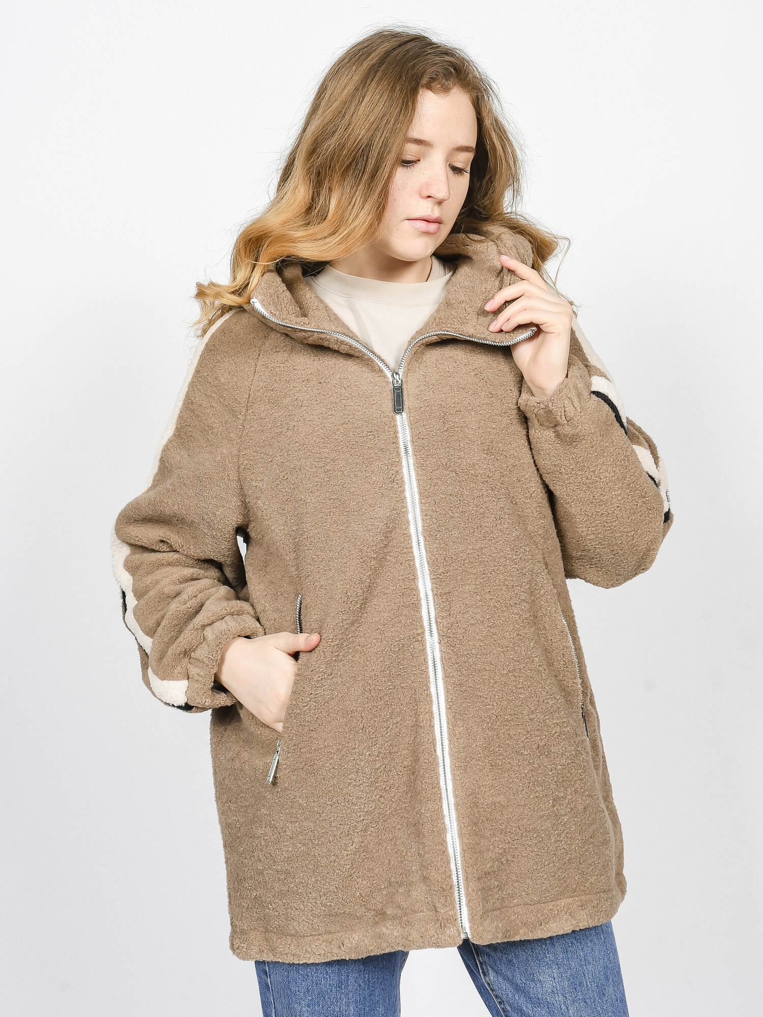 Ветровка  барашек весенняя