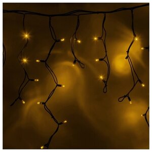 Светодиодная гирлянда "Бахрома" Neon-night 5.6х0.9 м, 240 желтых светодиодов, постоянное свечение, черный каучуковый провод