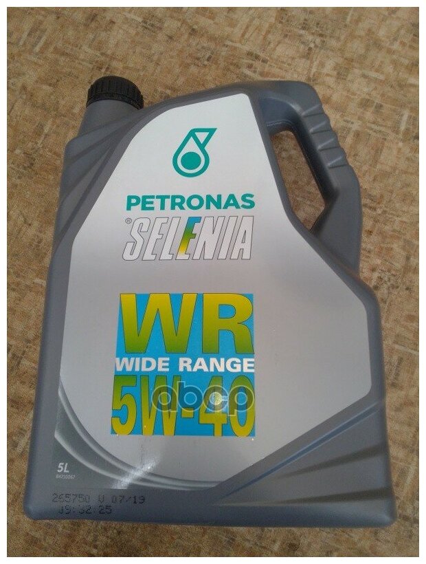 Масло моторное Petronas SELENIA WR 5W40, 5л (арт. 10925019) PET-5W40SWR-5L
