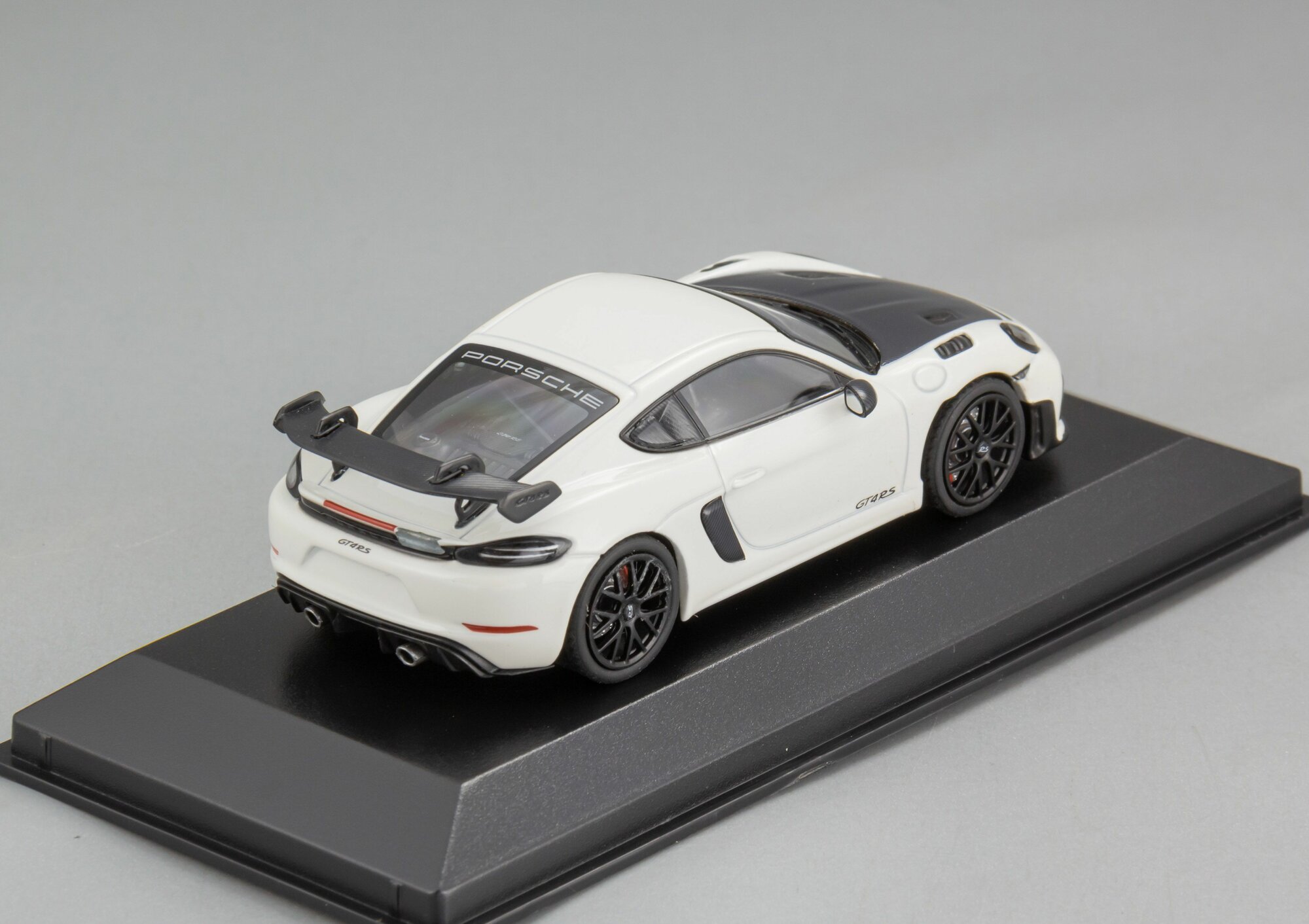 Масштабная модель Porsche Cayman GT4 RS - 2021 — фото 1
