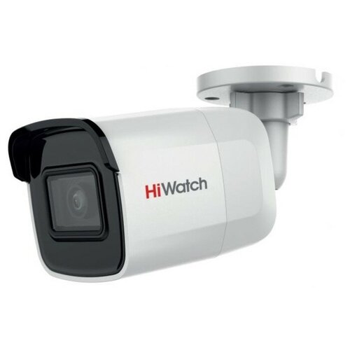 IP-камера видеонаблюдения в стандартном исполнении HiWatch DS-I650M 28 mm 1686400₽