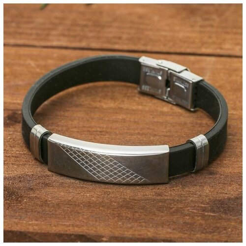 фото Браслет унисекс "стиль" прямоугольник с узором, цвет чёрный с серебром, 23 см queen fair