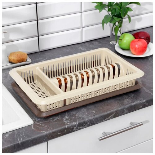 Сушилка подставка для посуды пластиковая с поддоном для тарелок ложек вилок 48х305х17 см SugarSpice 976₽