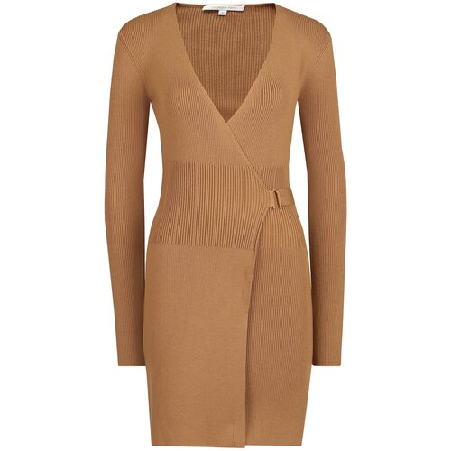 фото Платье patrizia pepe коричневый