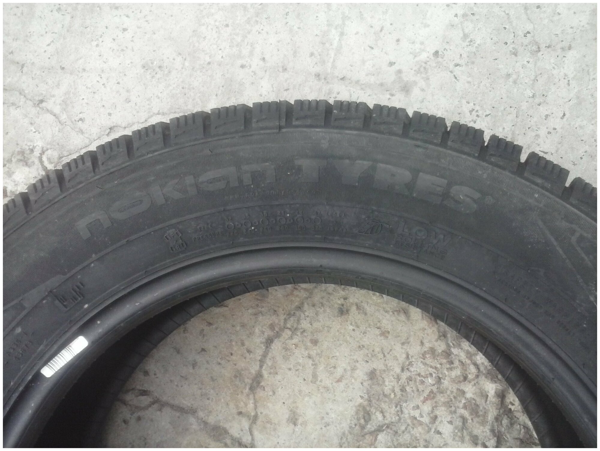 Шины 205/60 R16 Nokian Tyres Nordman RS2 96R XL - фотография № 12