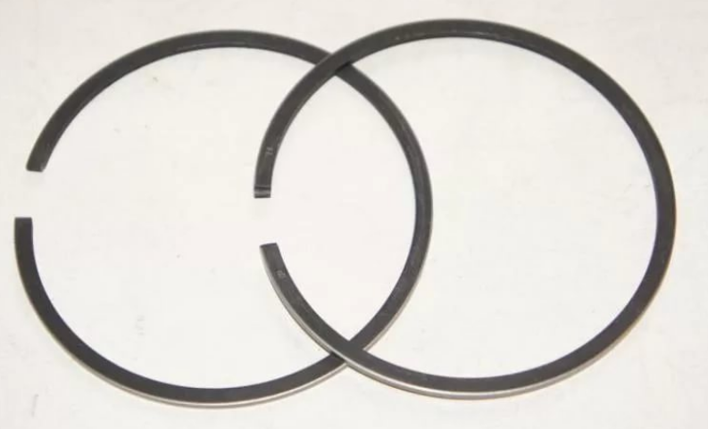 Кольцо поршневое для бензокосы 43см3 (диаметр кольца 40мм) №242