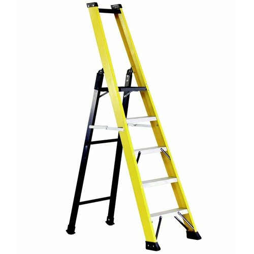 Стремянка Svelt диэлектрическая с полочкой Smart1 3 ступени SSMAR103