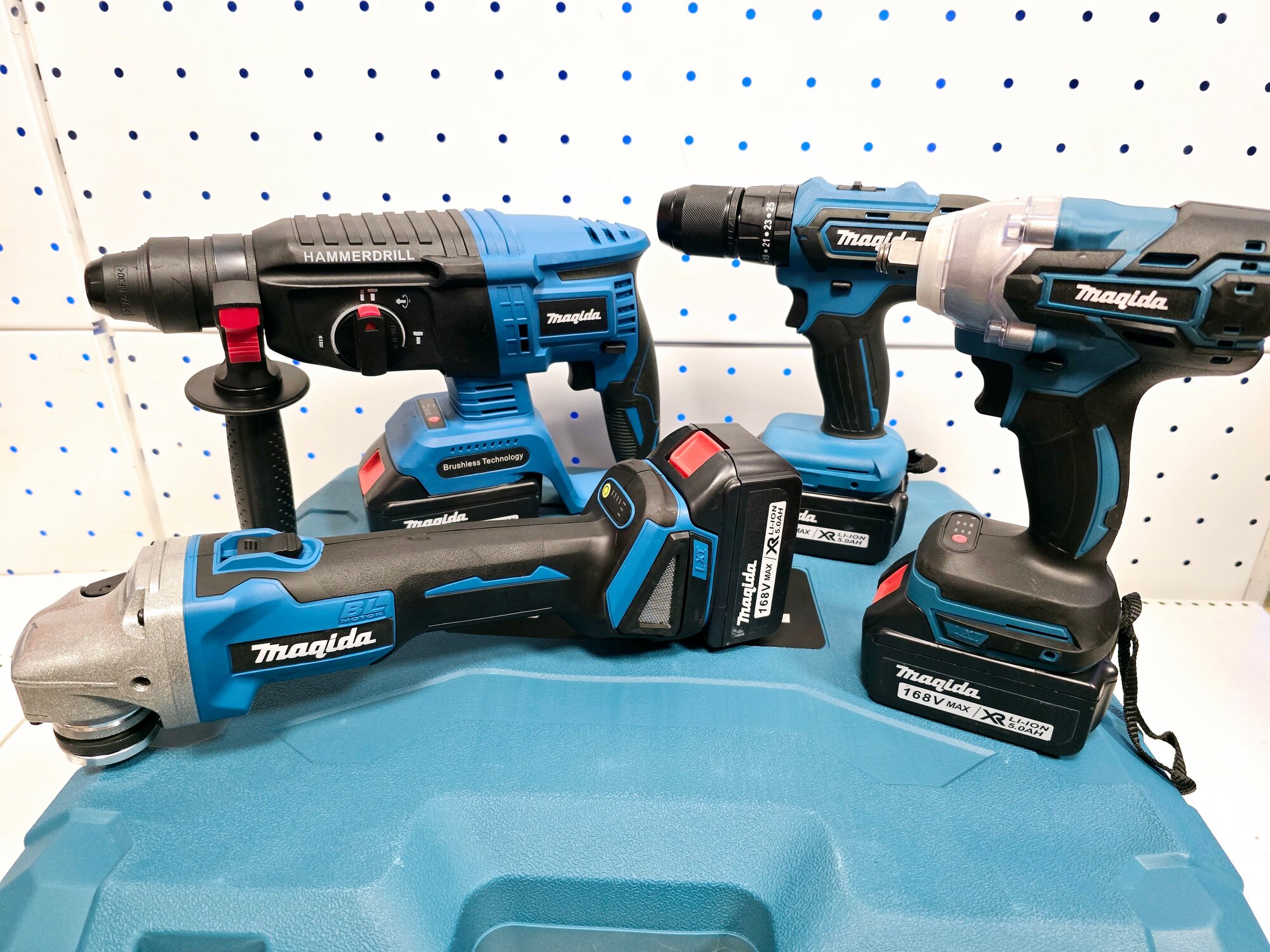 Набор аккумуляторная инструмента Magida 4 в 1 (перфоратор; дрель-шуруповерт; ушм; гайковерт-винтоверт) 21В 4х5Ач кейс