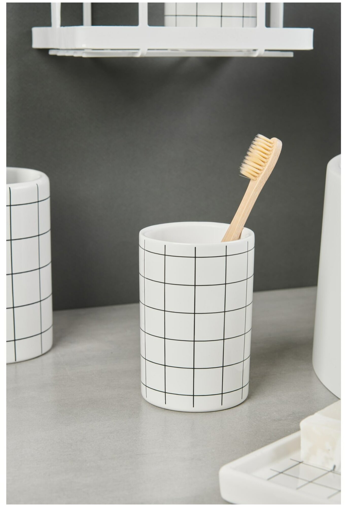 Стакан для зубных щёток La Scuola керамика цвет белый/чёрный