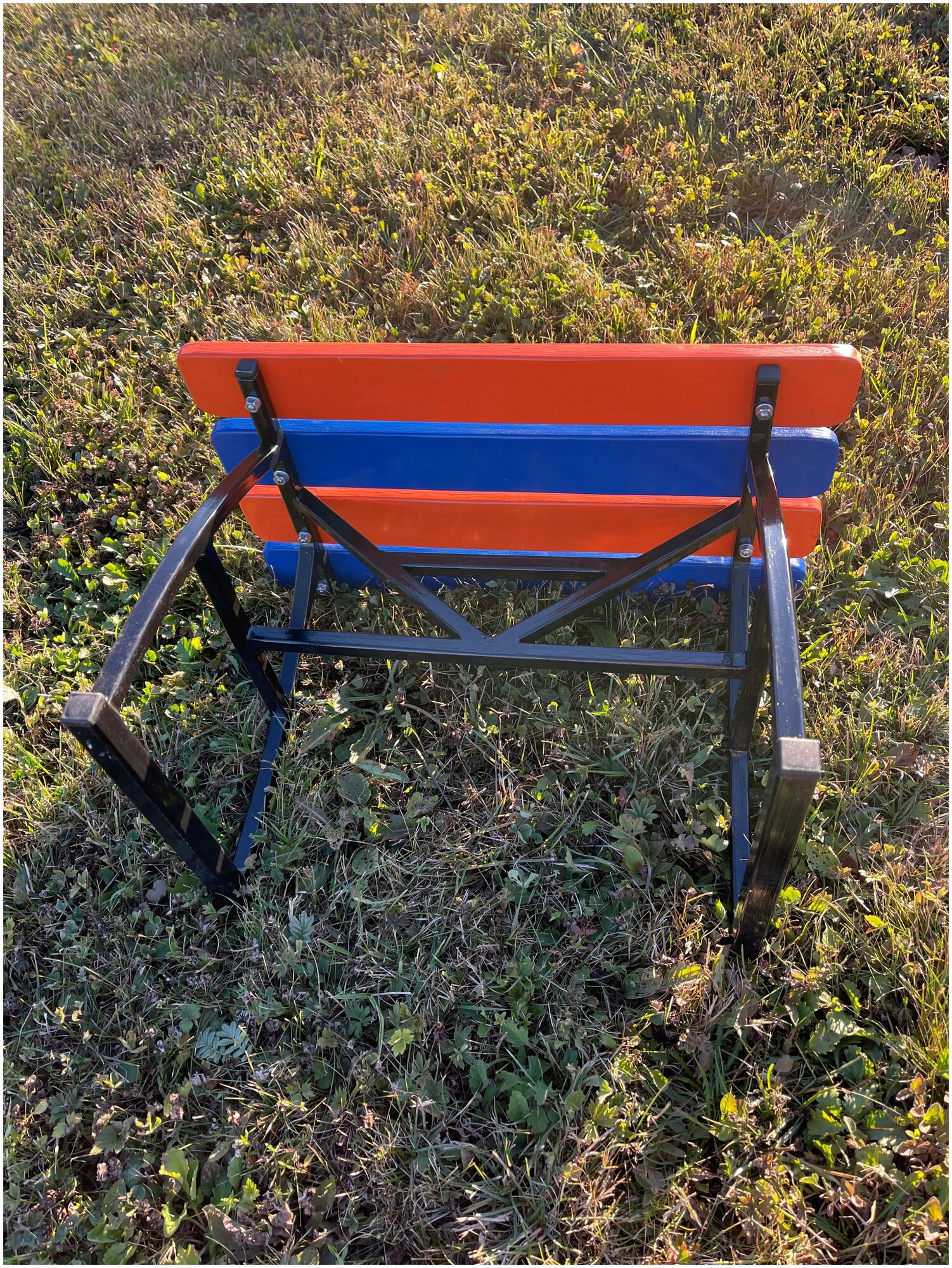 Скамейка садовая / Подставка для ног / Стул для работы в саду и огороде - фотография № 5
