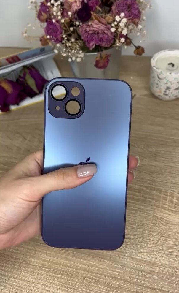 Чехол матовый стеклянный на iPhone 15 Plus Фиолетовый