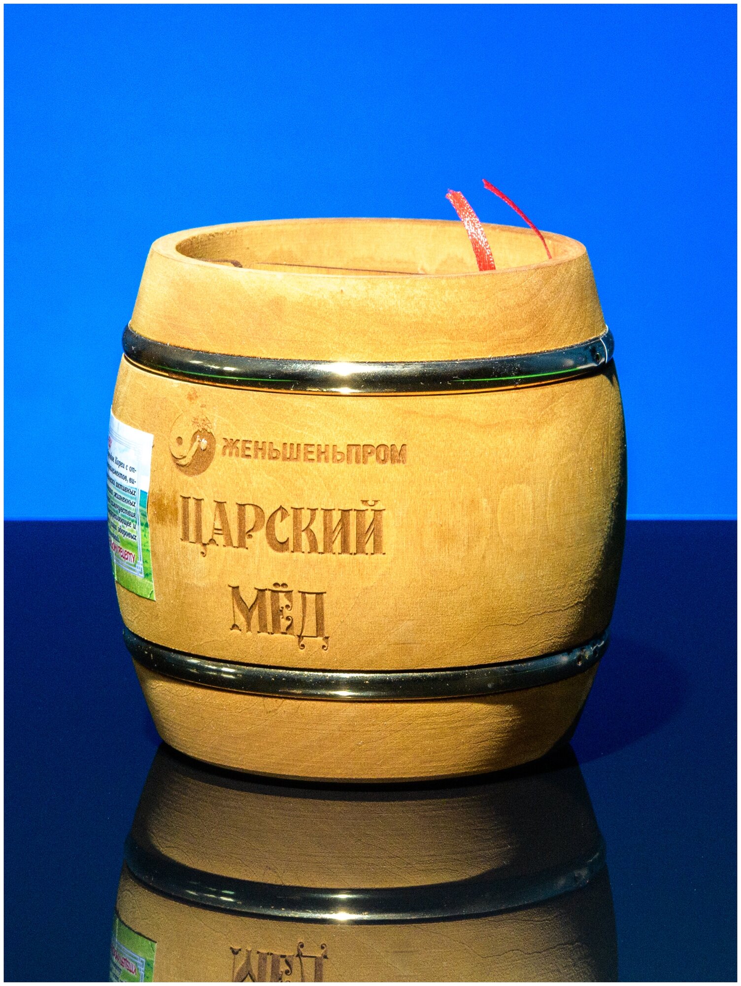 Женьшень на меду, 250 г, в подарочном деревянном бочоночке - фотография № 2