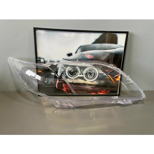 Стекла для фар Toyota Camry 40 2006-2009 (правая)