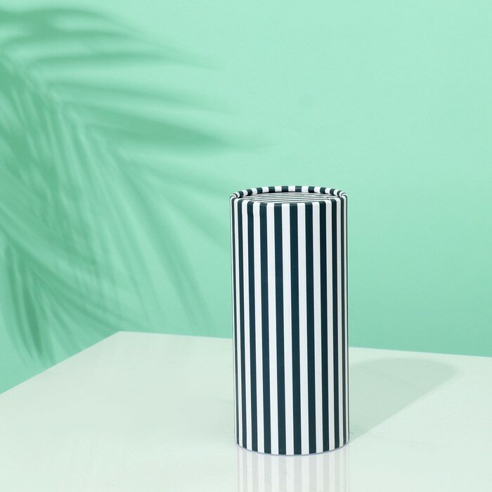 фото Салфетки в тубусе 50 шт, 2 слоя "Полосы"
