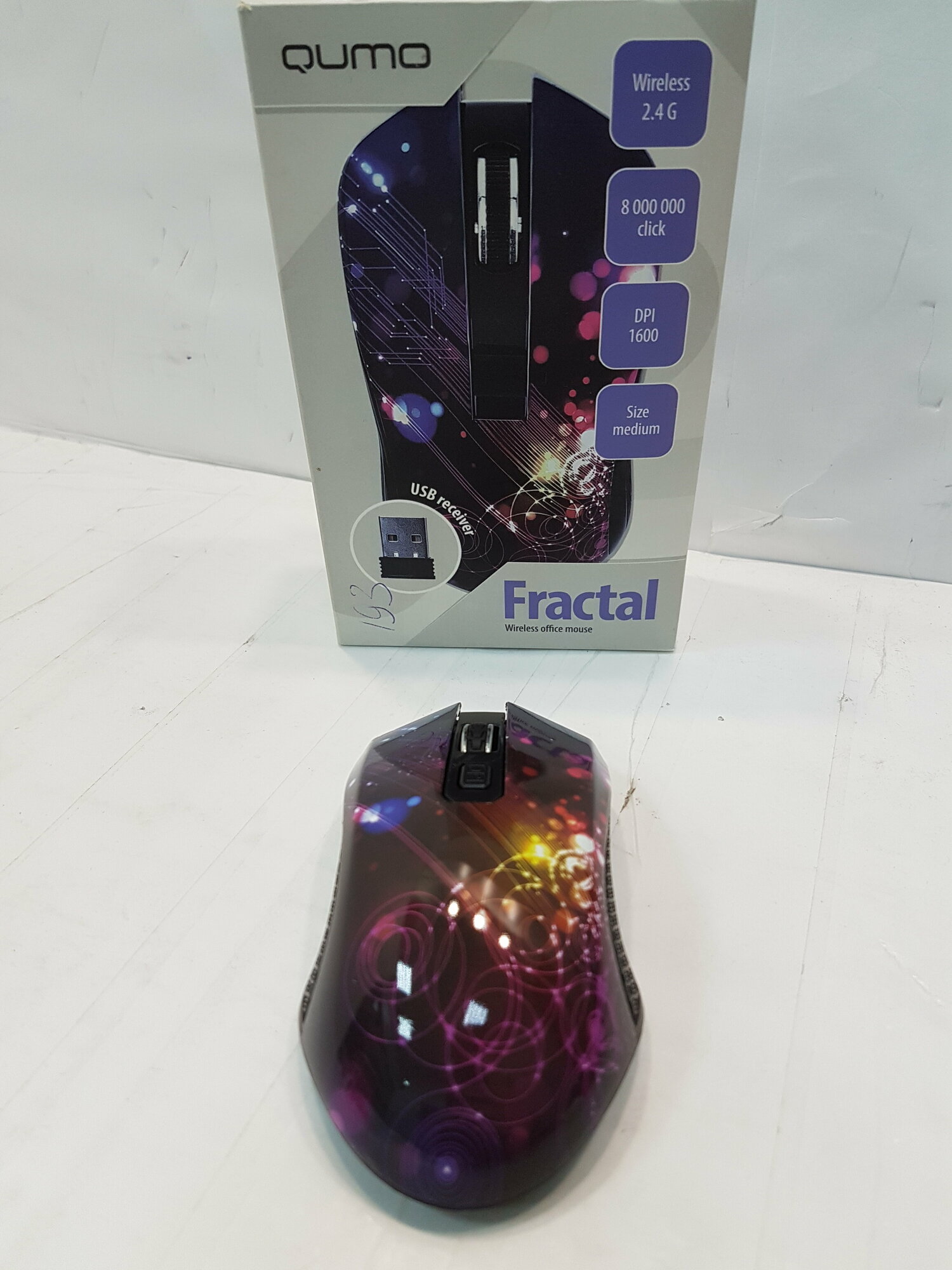 Мышь QUMO Wireless Optical Mouse Fractal M25 (RTL) USB 4btn+Roll, беспроводная