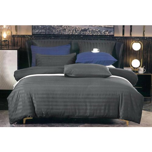 серый, темный, серый