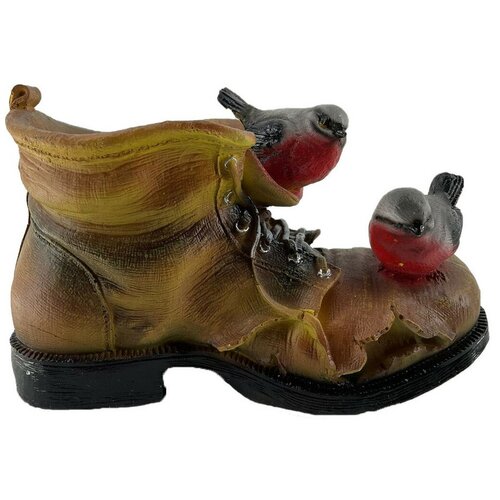 Садовая фигурка для дачи, сада и огорода на газон 'Ботинок с двумя птичками кашпо 17x14x27 см'.