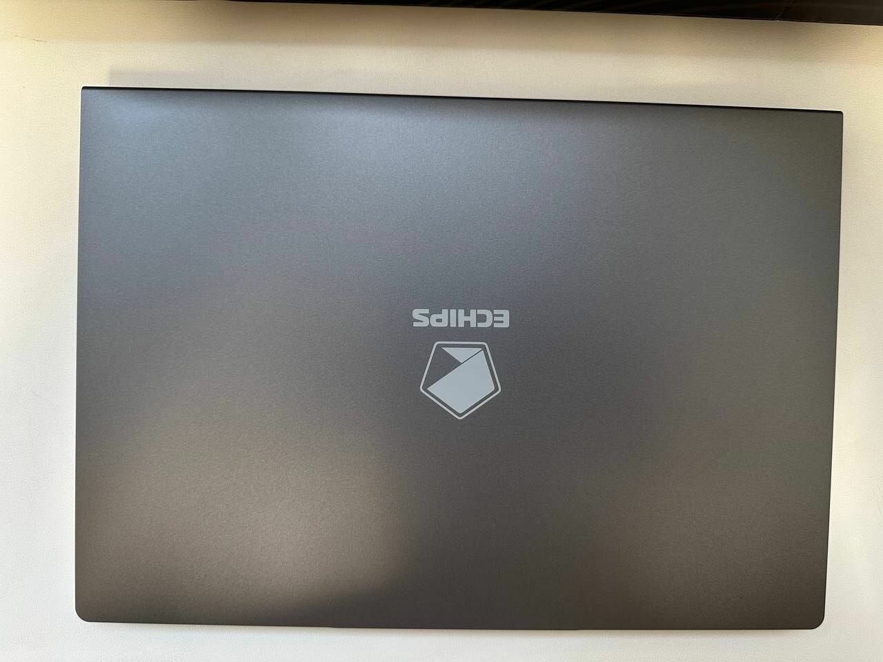 Ноутбук Echips Travel 14.1" 1920x1200 IPS Intel Celeron N5095 8GB RAM SSD 256GB Win 11 Home. Товар уцененный — фото 1