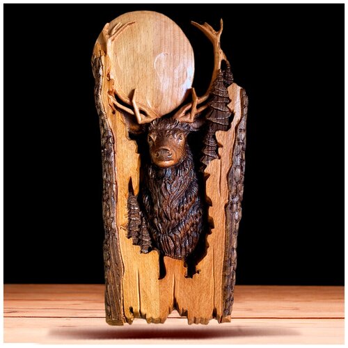 Настенное деревянное панно 