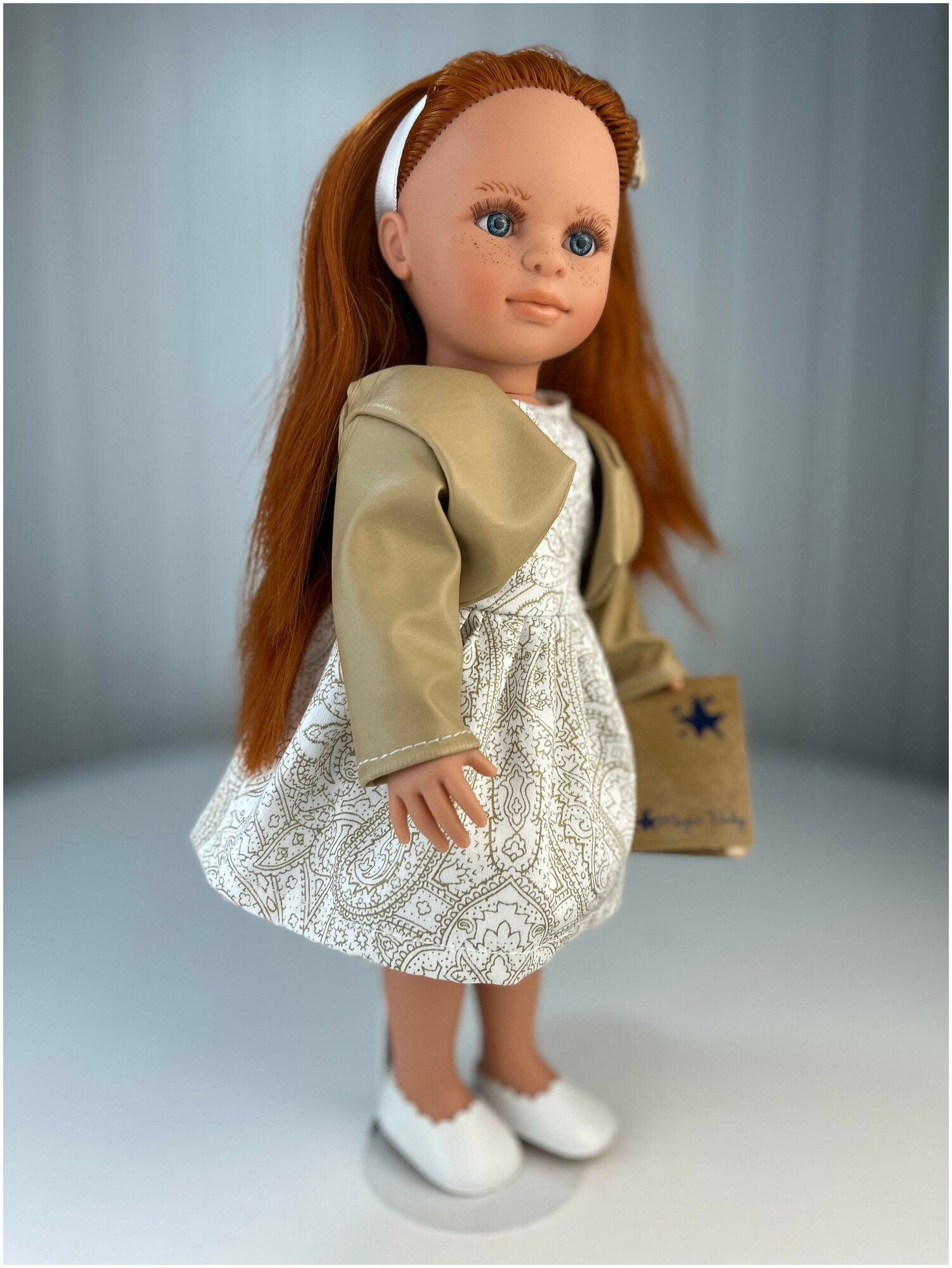 Кукла Lamagik "Нина", рыжие волосы, в платье и куртке, 33 см, арт. 33116
