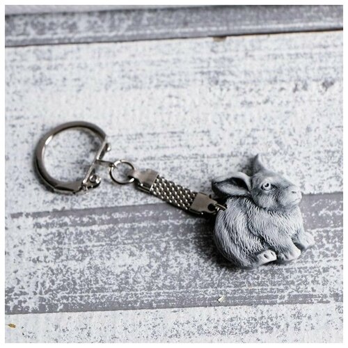 фото Брелок кролик зайчик на ключи автомобиля рюкзак сумку 3,5см сувениры из мраморной крошки