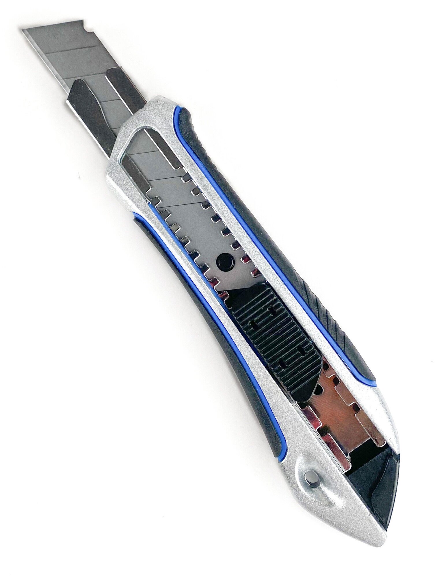 Нож Зубр Титан А, 18 мм Профессионал, металлический корпус - фотография № 6