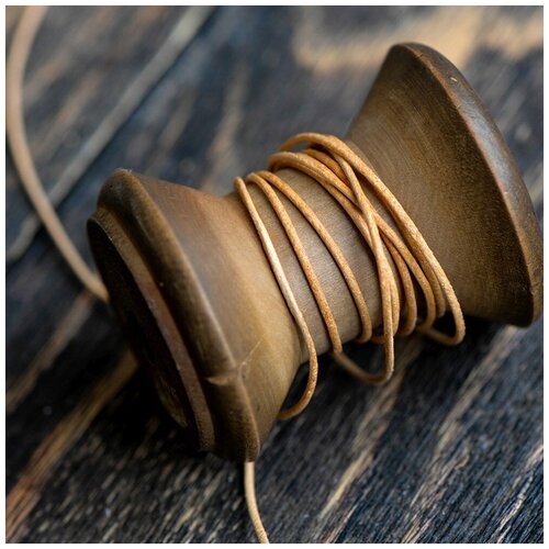 Шнур кожаный круглый 1 мм 3 метра для шитья / рукоделия / браслетов, цвет коричневый