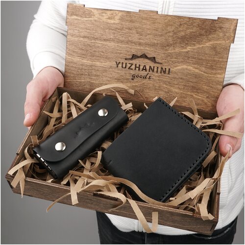 фото Подарочный набор для мужчиы, аксесуары из натуральной кожи yuzhanini goods. подарок ручной работы, бумажник кожаный, ключница карманая. цвет черный.