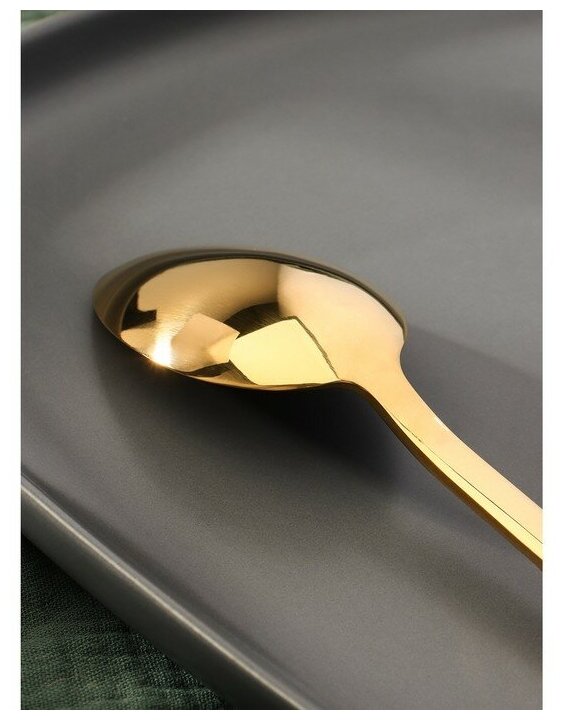 фото Ложка столовая Magistro Лин GOLD, 19,8х4 см, на подвесе, цвет золотой