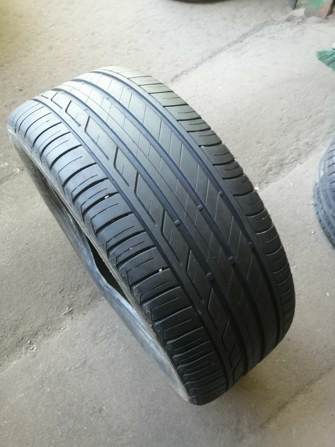 205/50 R17 Bridgestone Turanza T001