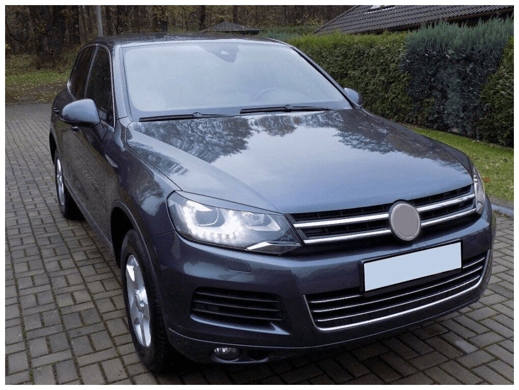 Реснички на фары Volkswagen Touareg 2010-2014